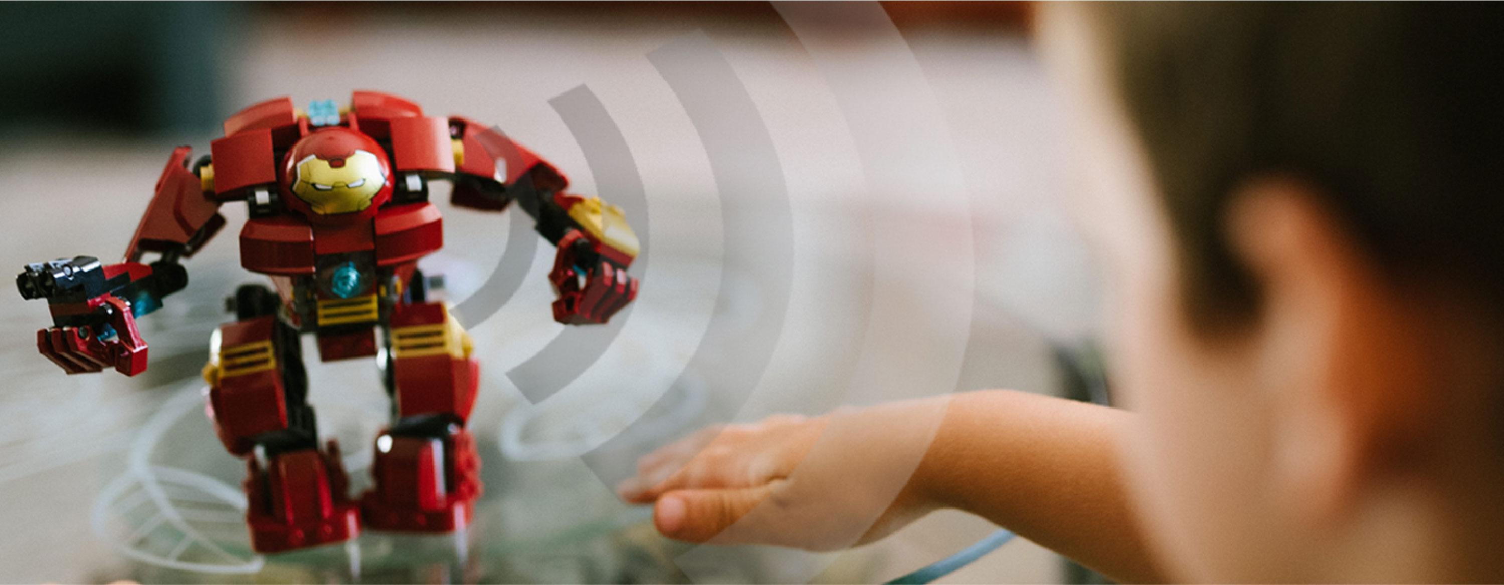August 2017: Wenn das FBI vor vernetztem Spielzeug warnt Juni 2017: Pilotstudie zu IoToys des MIT Media Lab | netidee